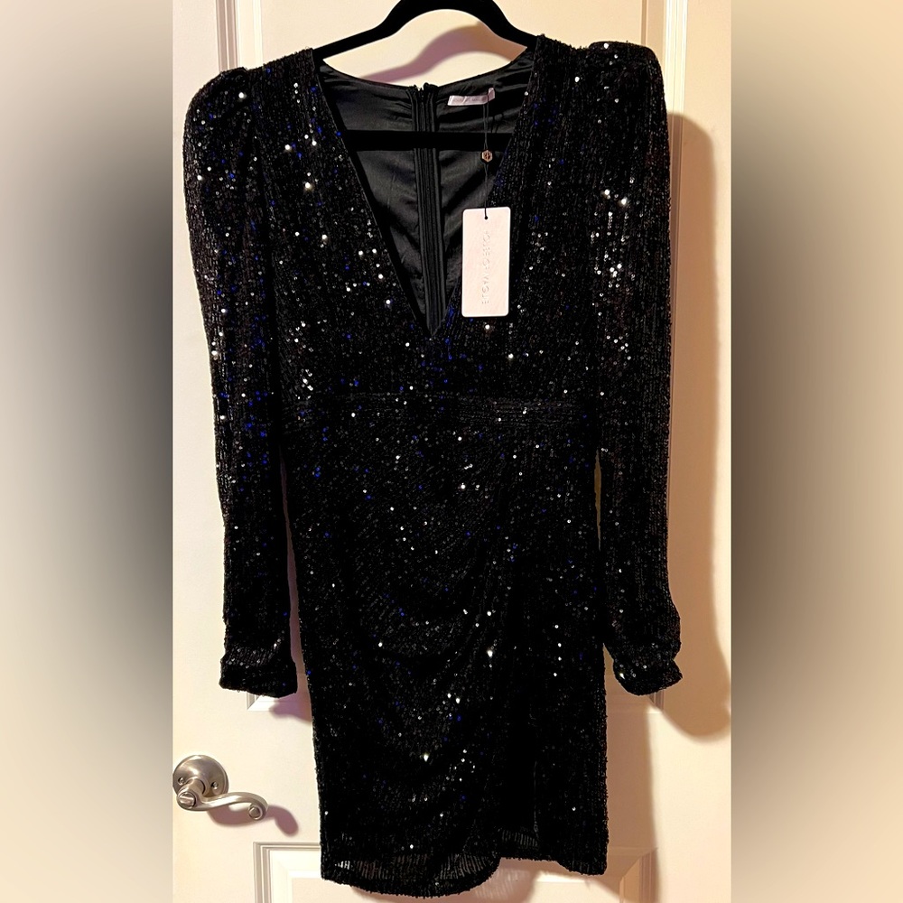 Sequin black puff sleeve thigh slit party dress